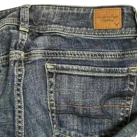 American Eagle Women's Bootcut Stretch Jeans Size 4 Blue Medium Wash - Picture 5 of 12